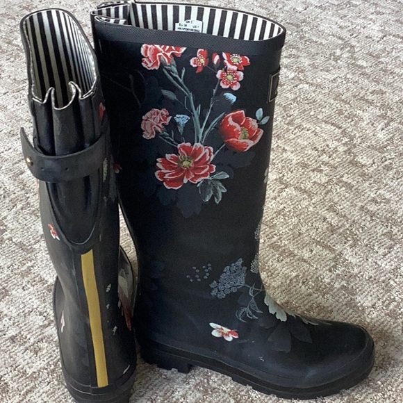 NWOT JOULES Floral Black Women's Rain Boots - Picture 7 of 10